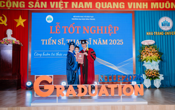 Lễ tốt nghiệp sau đại học!