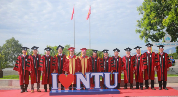 Lễ tốt nghiệp sau đại học!