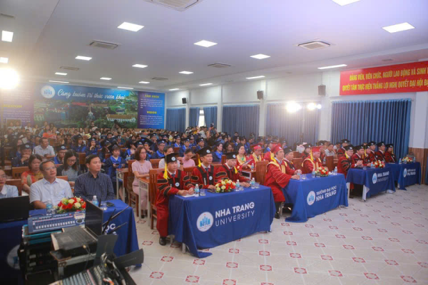 Lễ tốt nghiệp sau đại học!